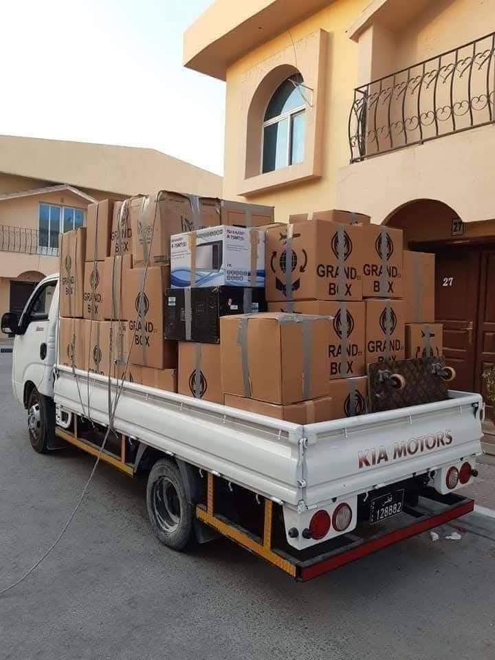 moving-and-packing-household-items-on-truck-doha-qatar.jpg.jpeg